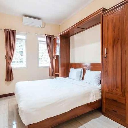 Aquina House Hotel Bogor Exterior foto
